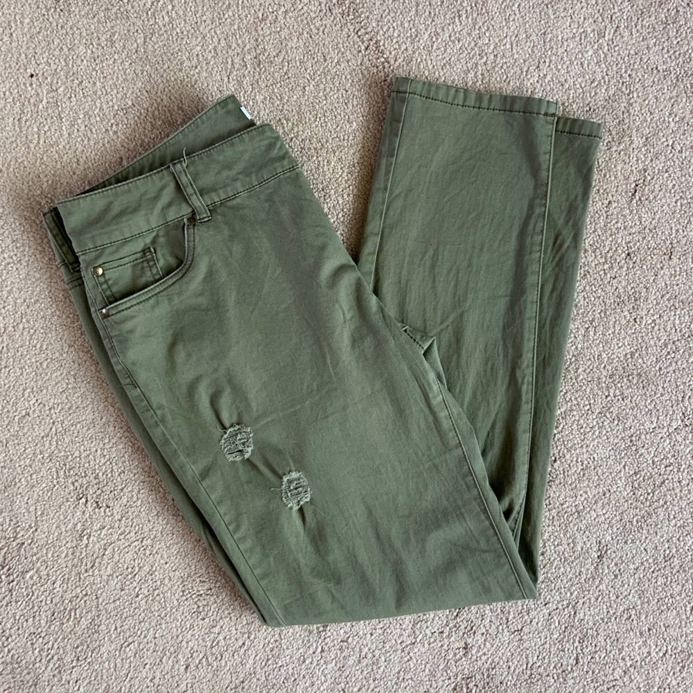 Ankle pants